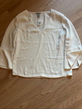 H&M Cream V-Neck Blouse with Flared Cuffs NWT SZ M